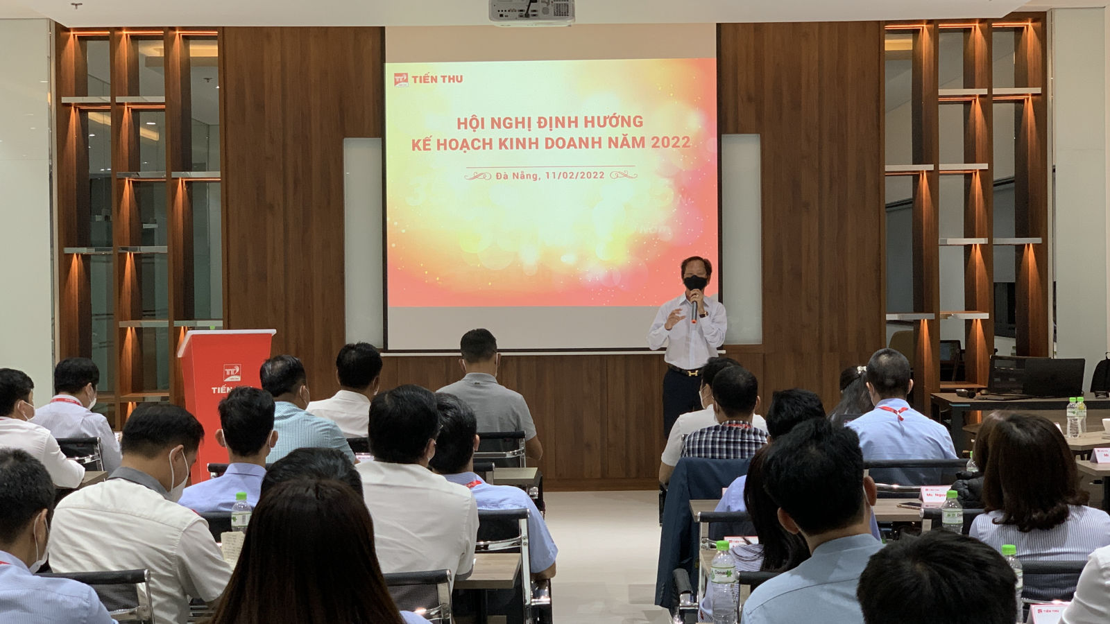 Tiến Thu Tổ Chức Thành Công Hội Nghị Định Hướng Kế Hoạch Kinh Doanh Năm 2022