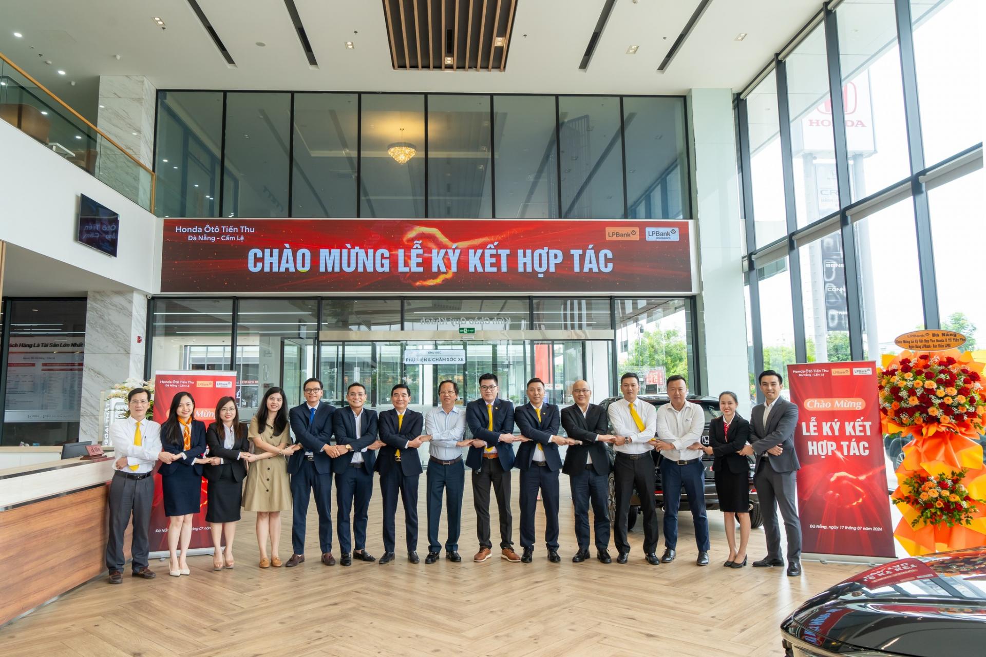 Lễ Ký Kết Hợp Tác - Honda ÔTô Tiến Thu Đà Nẵng - Cẩm Lệ, LP Bank và Bảo Hiểm LP Bank
